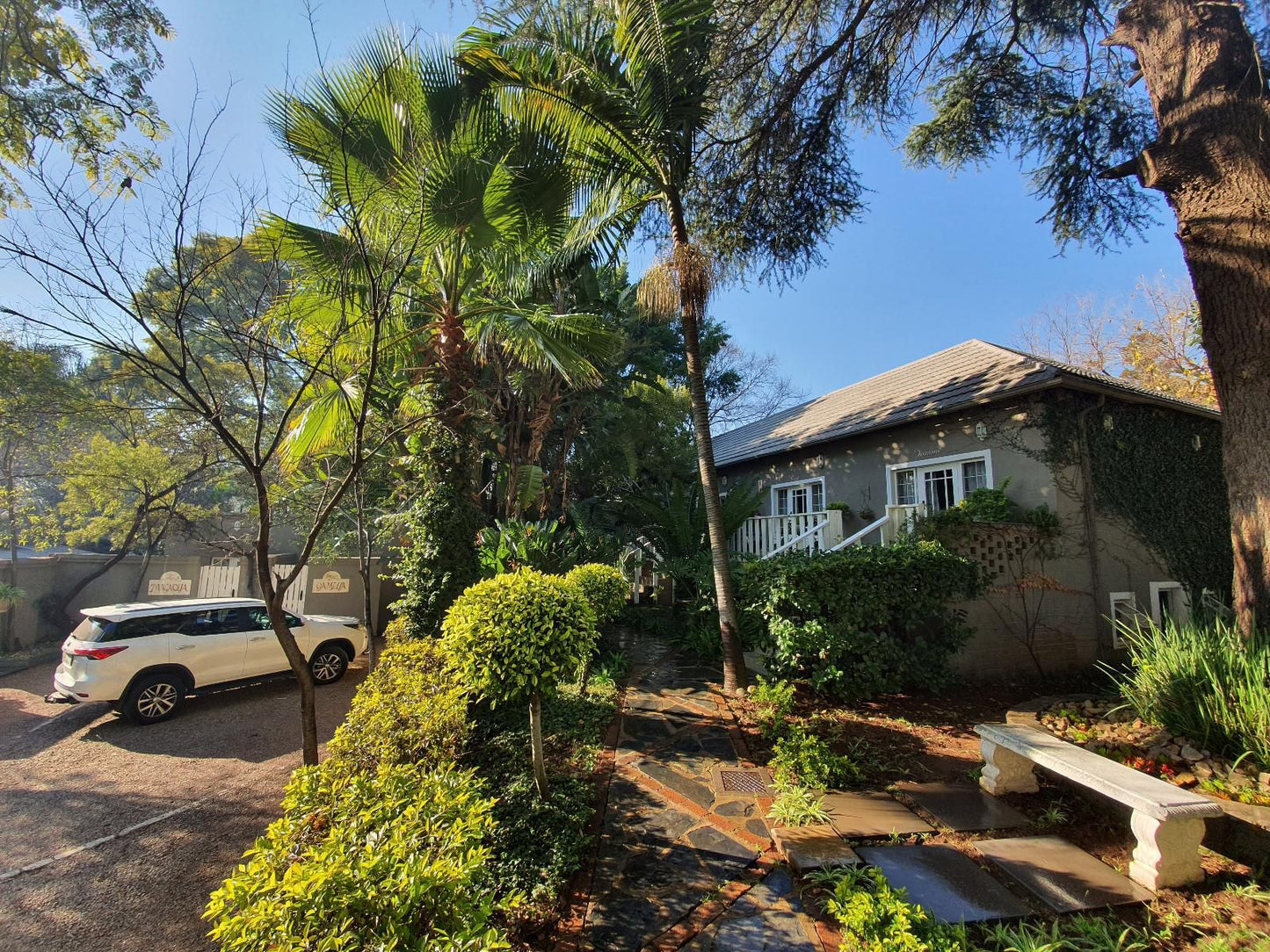 Waterhouse Guest Lodge Bourke Street Muckleneuk Pretoria Tshwane Gauteng South Africa House, Building, Architecture, Palm Tree, Plant, Nature, Wood, Car, Vehicle