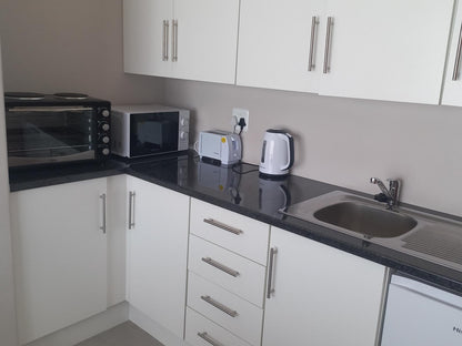 1 Bedroom Unit @ Phoenix Lodge And Waterside Accommodation