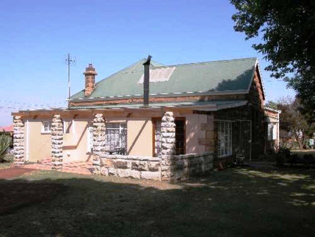 Wegkomkans Fouriesburg Free State South Africa Building, Architecture, House