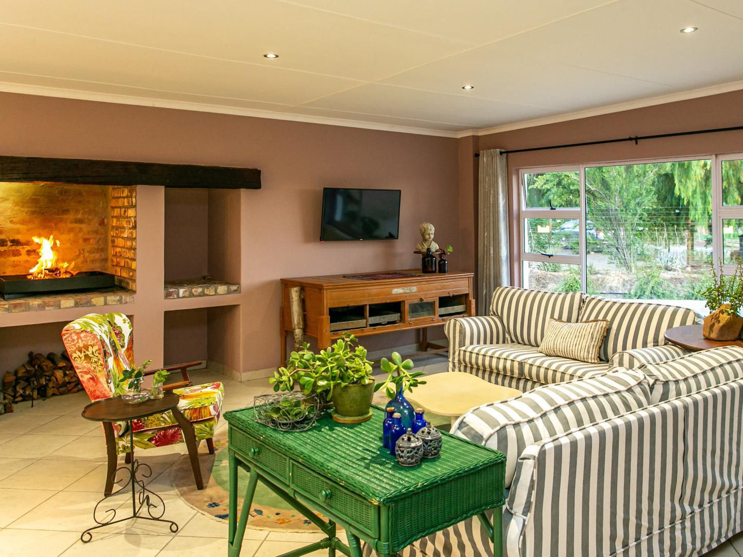 Welgeluk Cottage Oudtshoorn Western Cape South Africa Living Room