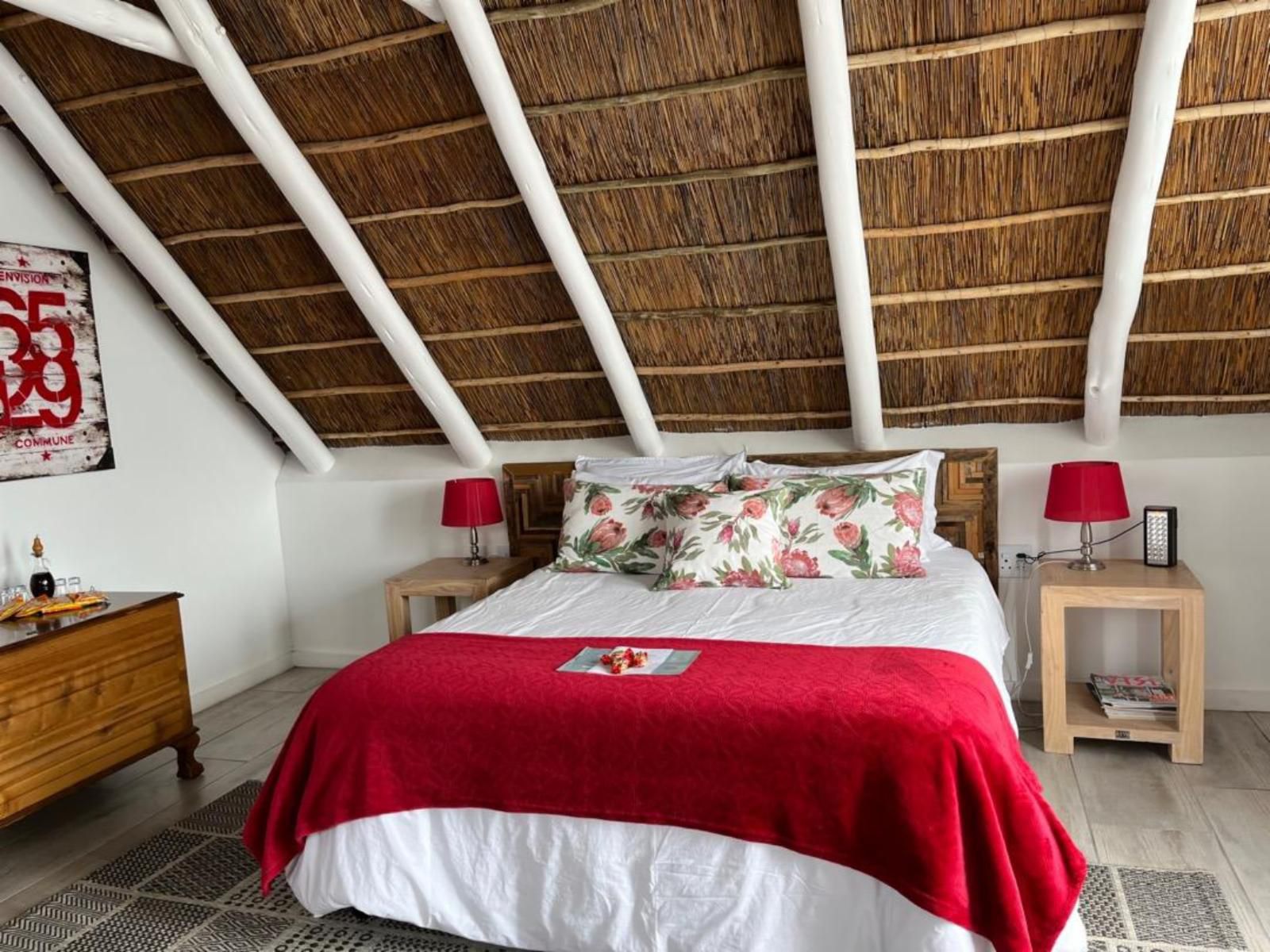 West Coast Shores, Driftwood Family Suite, Bedroom