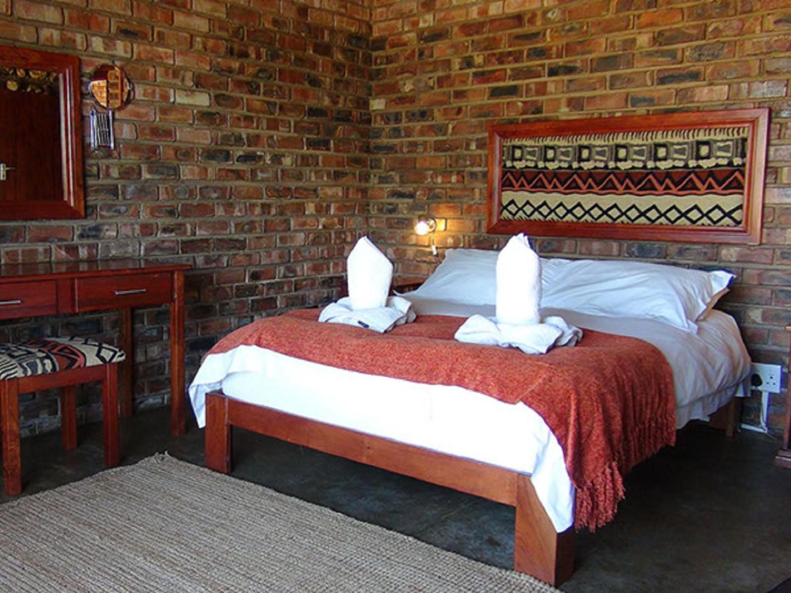 West Nest Lodge, Thatched Room, Bedroom