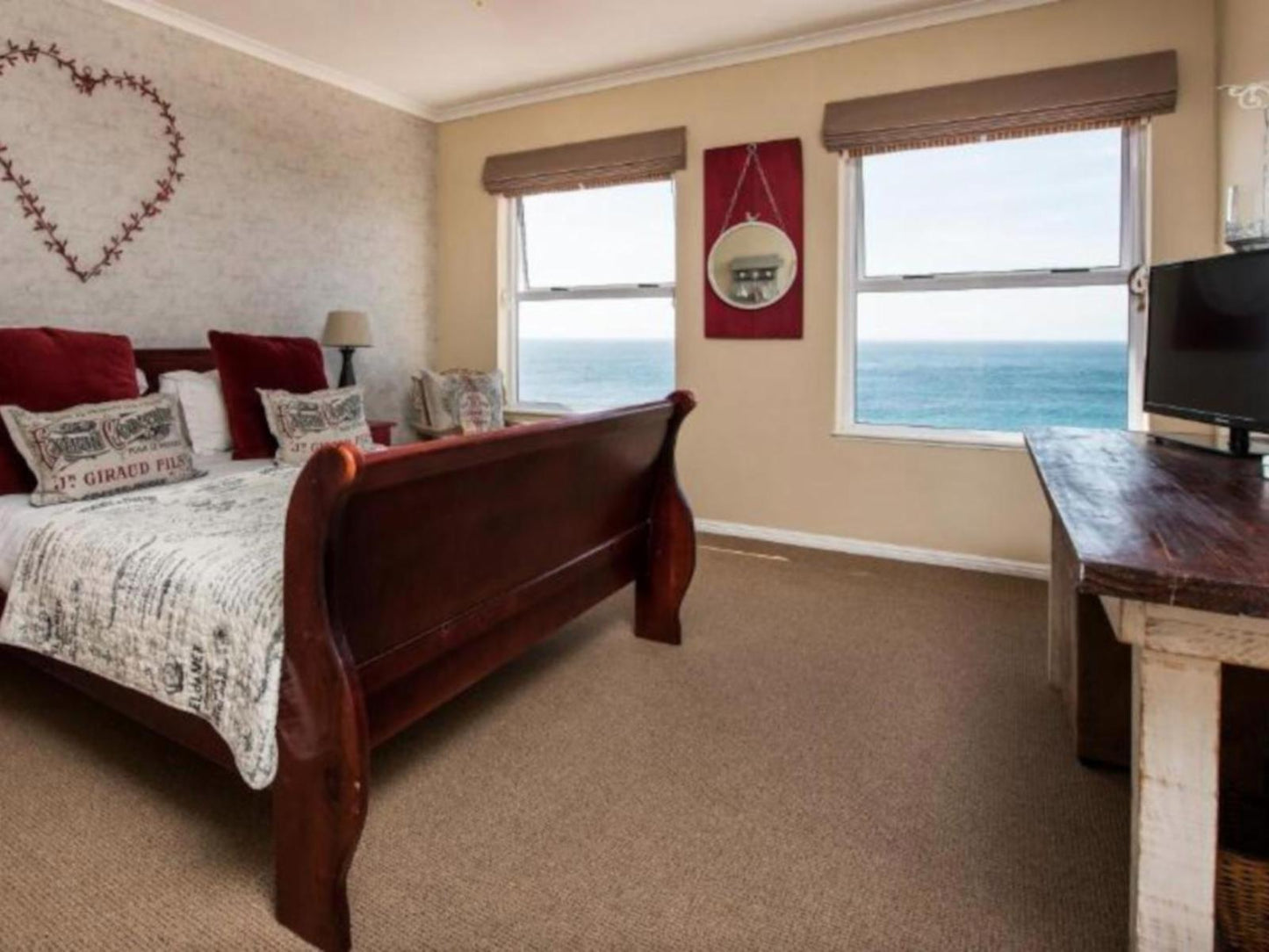 Sea facing Double Room @ Whale View Manor Boutique Hotel And Spa