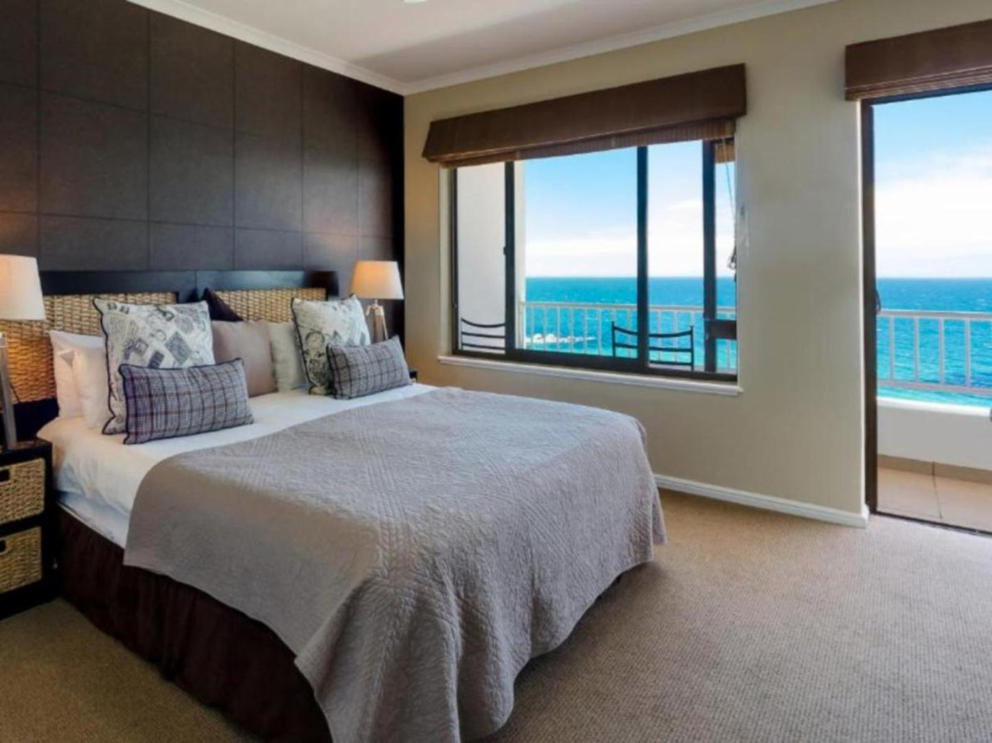 Sea facing Double Room @ Whale View Manor Boutique Hotel And Spa