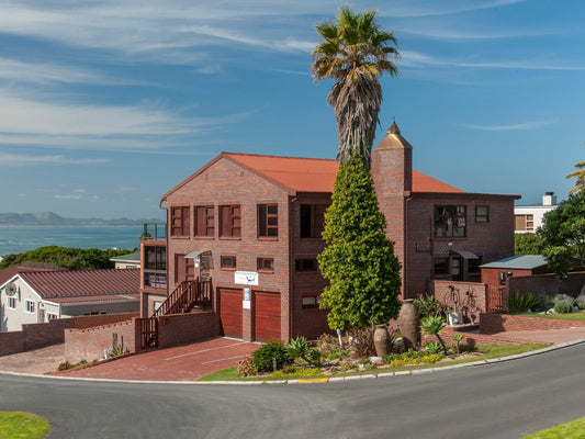 White Shark Guest House Kleinbaai Western Cape South Africa Complementary Colors, House, Building, Architecture, Palm Tree, Plant, Nature, Wood