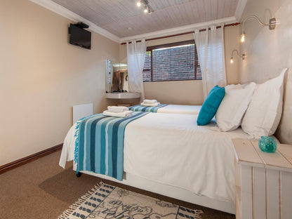 White Shark Guest House Kleinbaai Western Cape South Africa Bedroom