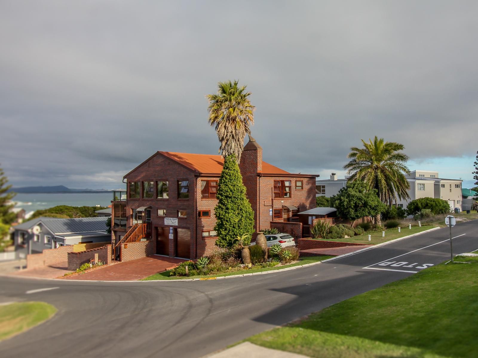White Shark Guest House Kleinbaai Western Cape South Africa House, Building, Architecture, Palm Tree, Plant, Nature, Wood