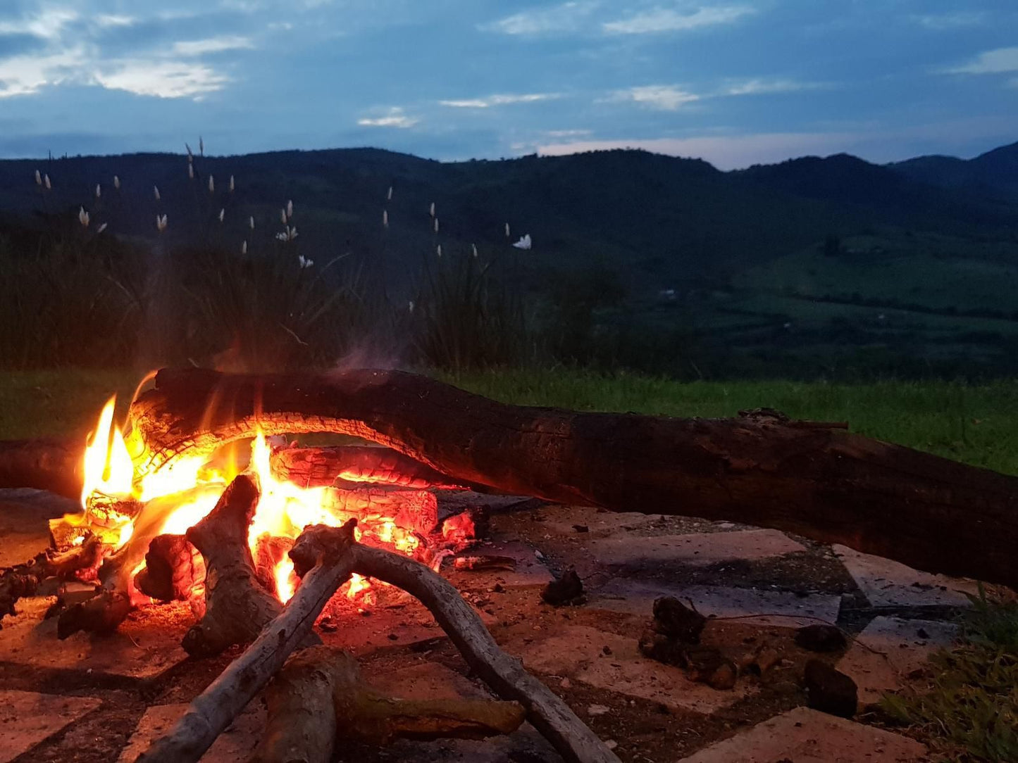 Wide Horizons Mountain Retreat, Fire, Nature