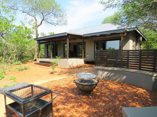 Shawu Luxury Villa @ Wild Dog Guest Lodge