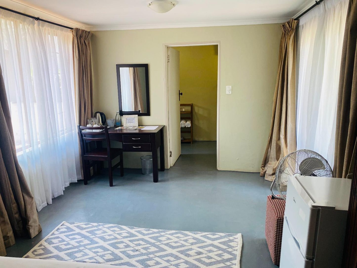 Double Room with Private bathroom @ Wild Fig Guesthouse