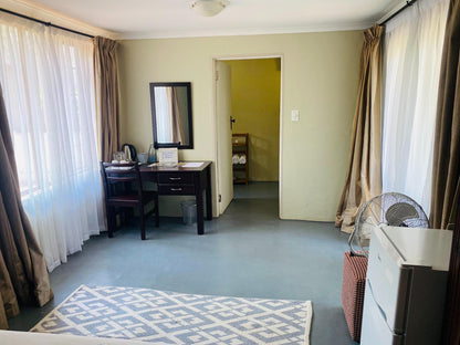 Double Room with Private bathroom @ Wild Fig Guesthouse