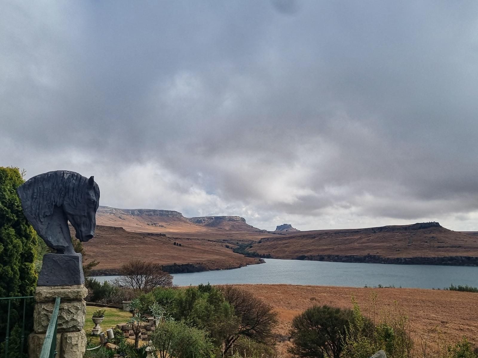 Wild Horses Lodge, Lake, Nature, Waters, Highland