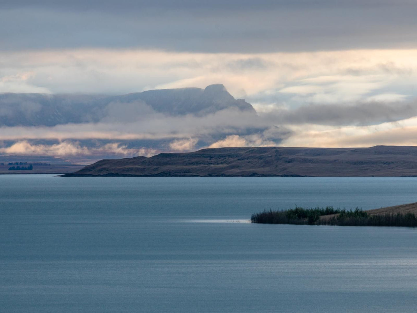 Wild Horses Lodge, Nature