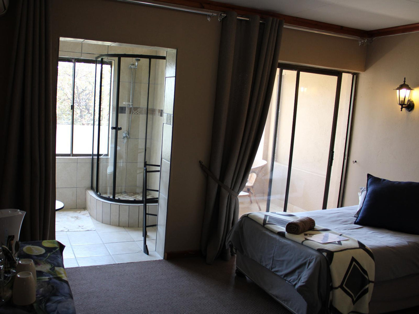 Double Room @ Wild Medlar Accommodation & Venue