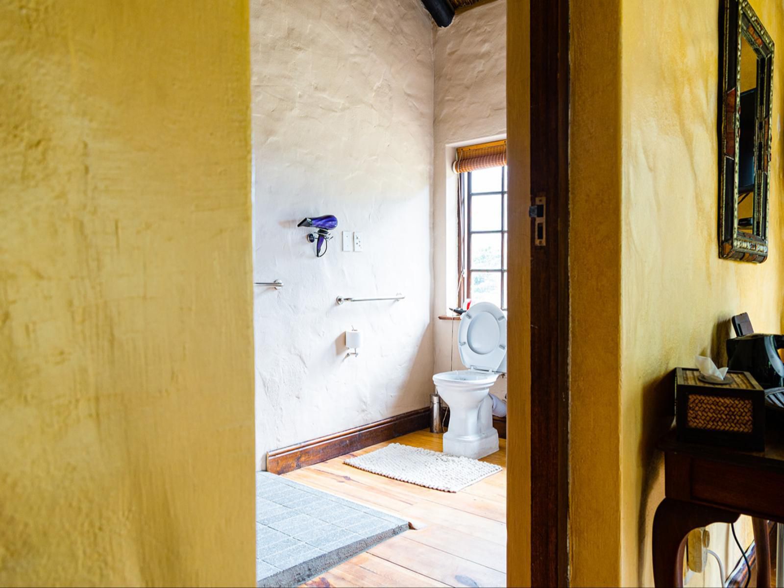 Wild Rose Country Lodge, African Room, Door, Architecture, Bathroom