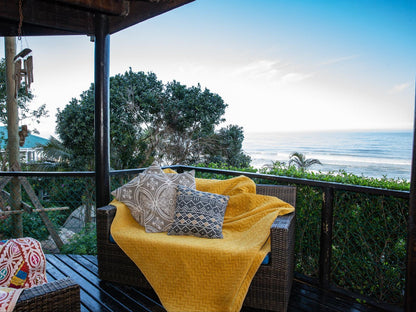 Queen Cottage with Sea Views @ Wilderness Beach House Backpackers Lodge