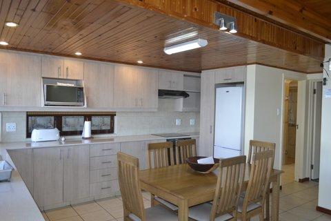 Luxury Self-Catering Chalet Non Seafacin @ Wilderness Dunes