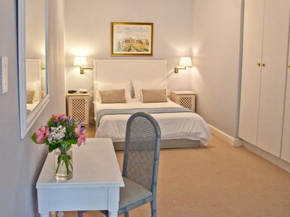 Petite Room @ Willowbrook Country House