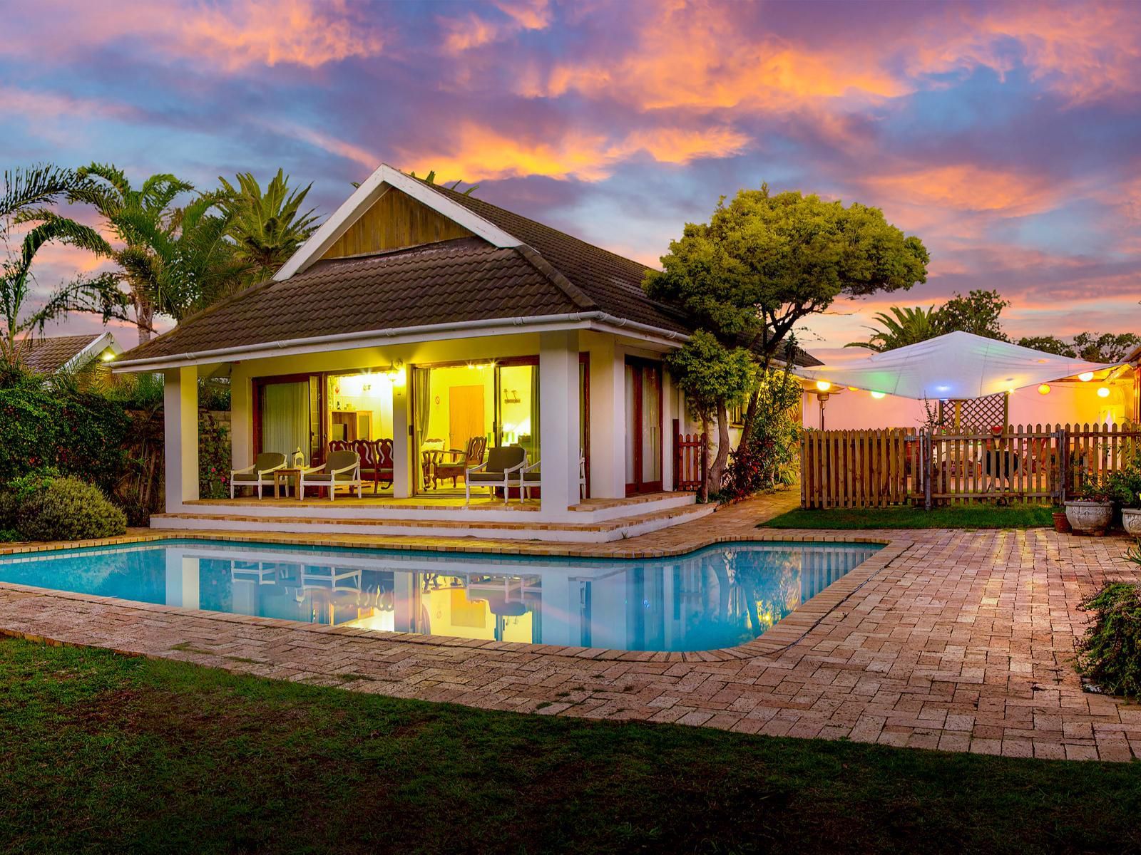 Wilmot Cottages Summerstrand Port Elizabeth Eastern Cape South Africa House, Building, Architecture, Palm Tree, Plant, Nature, Wood, Swimming Pool