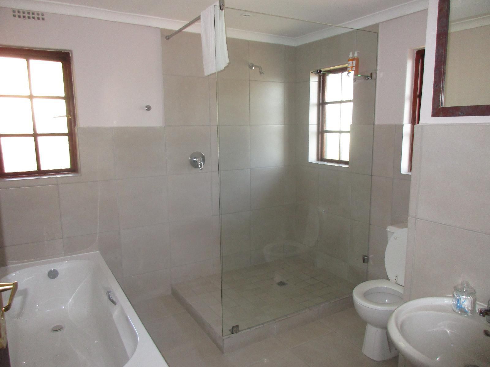 Winelands Villa Guesthouse And Cottages Helena Heights Somerset West Western Cape South Africa Unsaturated, Bathroom