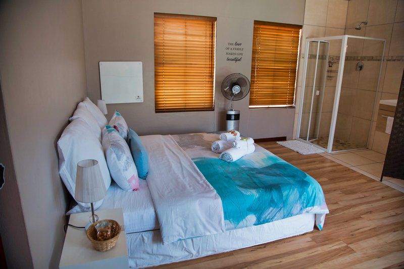 Wlkom Guest House Parklands Blouberg Western Cape South Africa Bedroom