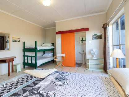 Woodlands Cottages & Camping, Bush Cottage, Bedroom