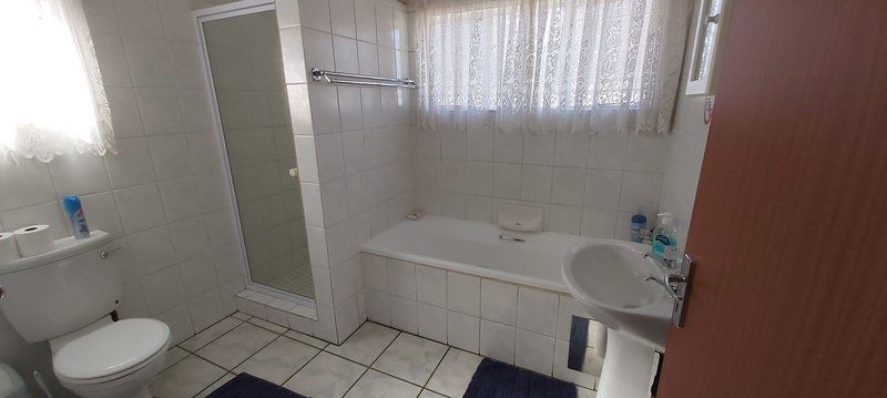 Woody S Place Belfast Mpumalanga South Africa Bathroom, Swimming Pool