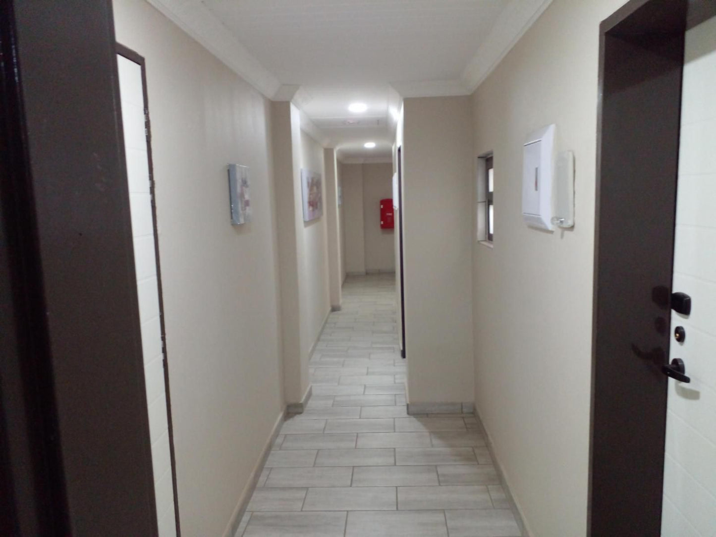 X Inn Kempton Park Cbd Johannesburg Gauteng South Africa Unsaturated, Hallway