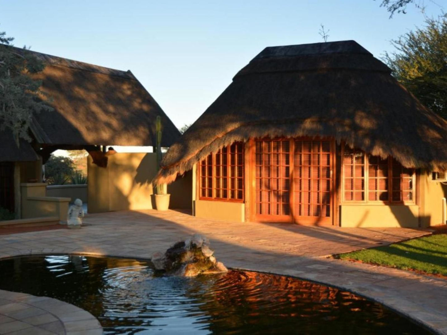 Zebra Kalahari Lodge, Swimming Pool