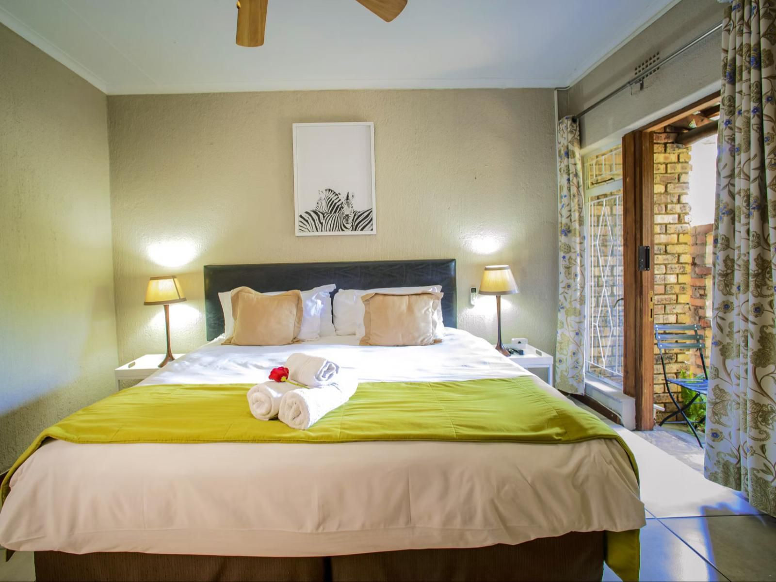 Zebrina Guest House, Lux double room OR Classic Family room, Bedroom