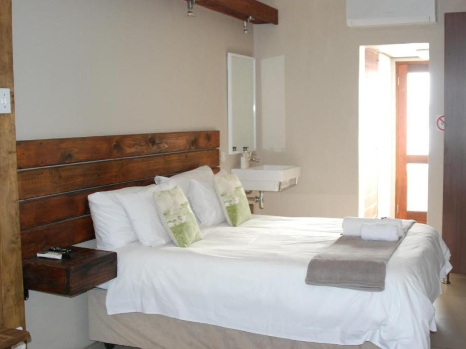 Zebrina Guest House, Lux double room OR Classic Family room, Bedroom