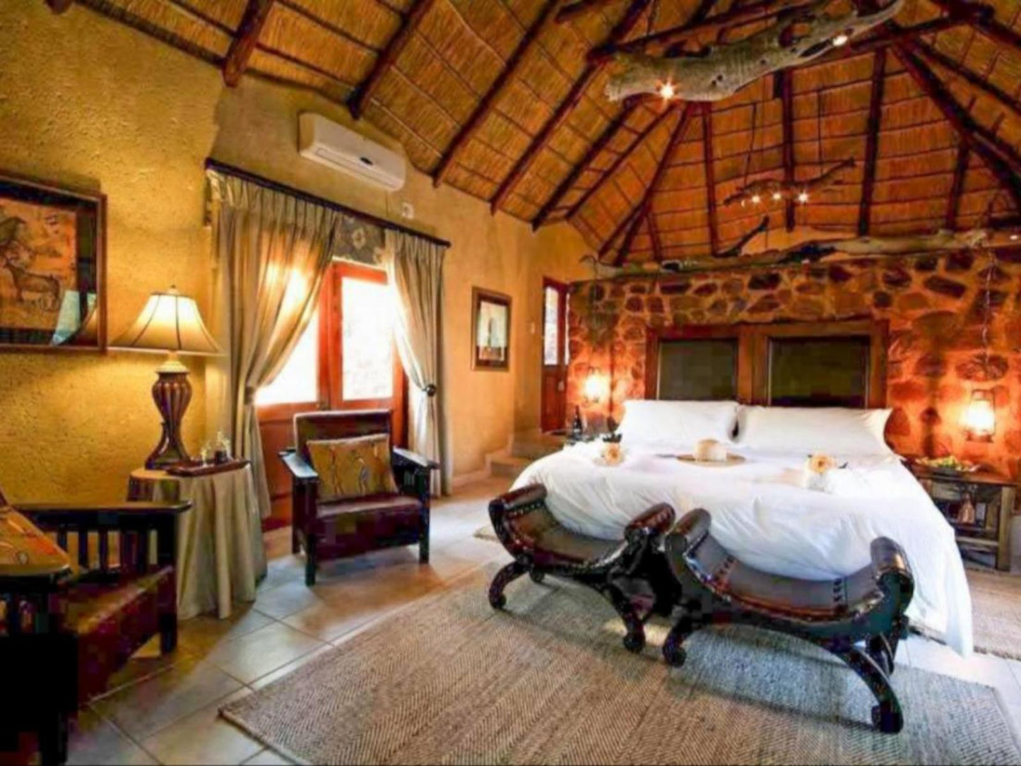 Luxury Chalet 4 @ Zenzele River Lodge