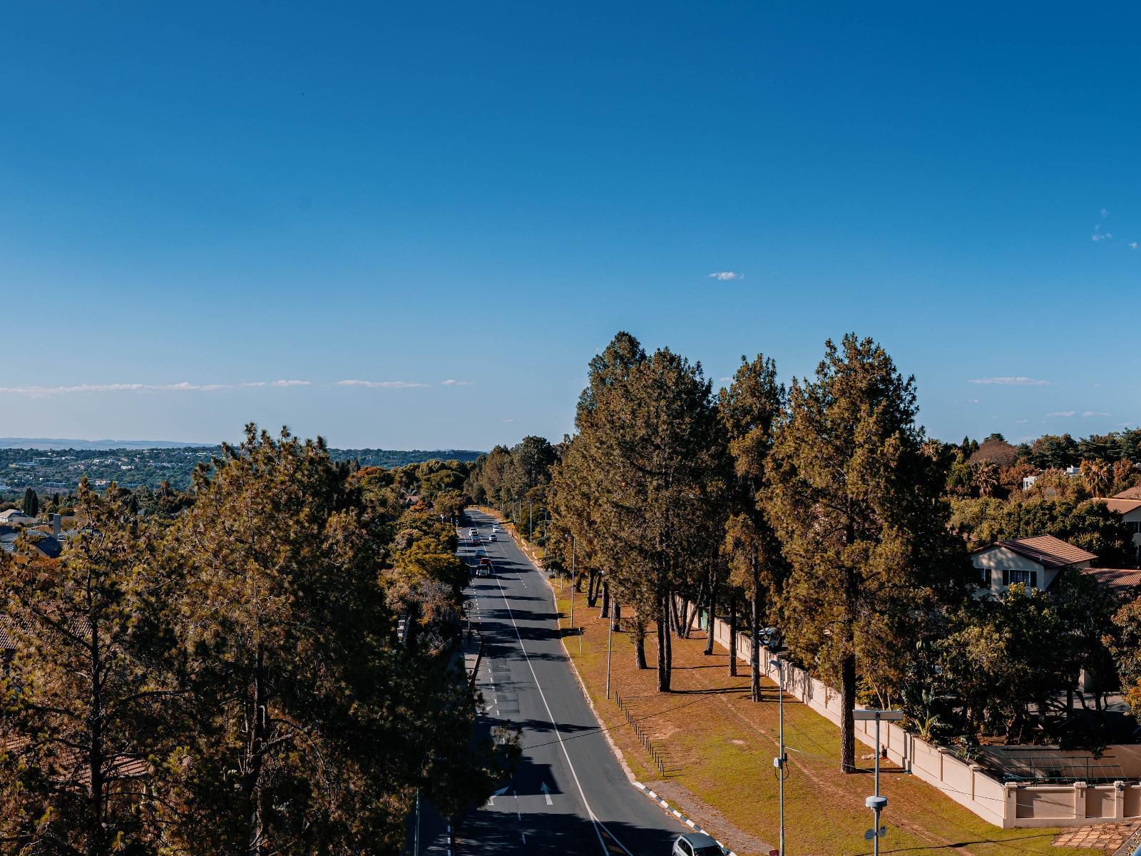 Zuri Residences, Street